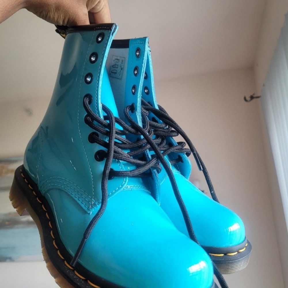 light blue rubber doc martens size 6.5